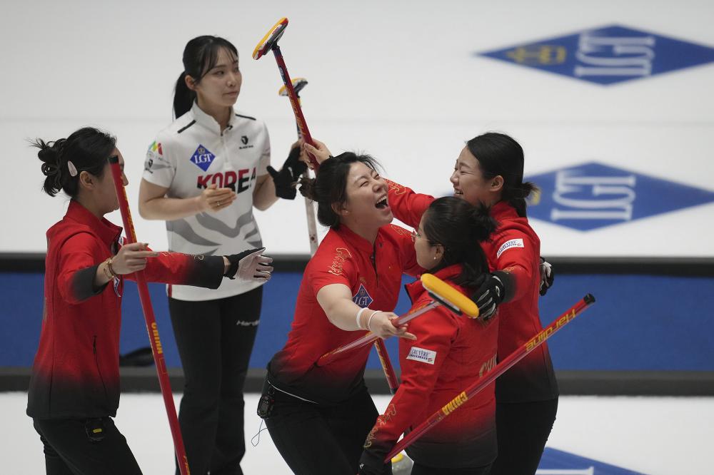 轻松拿下首 轻松拿下首